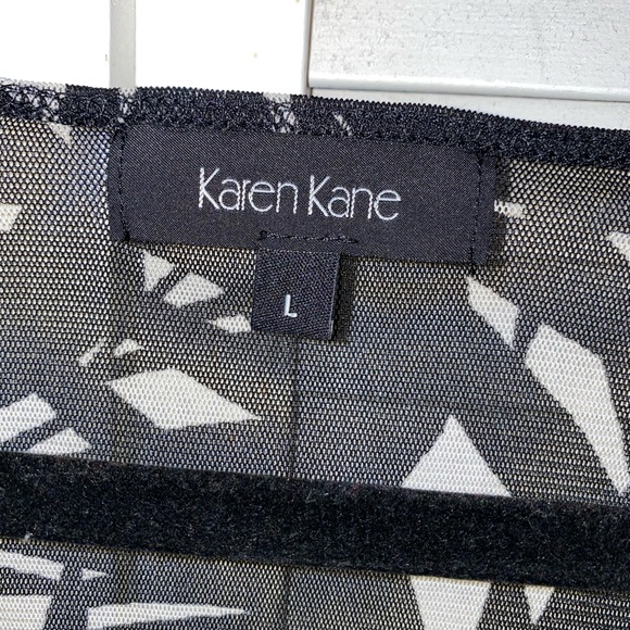 Karen Kane elbow length sleeve blouse - Picture 4 of 6